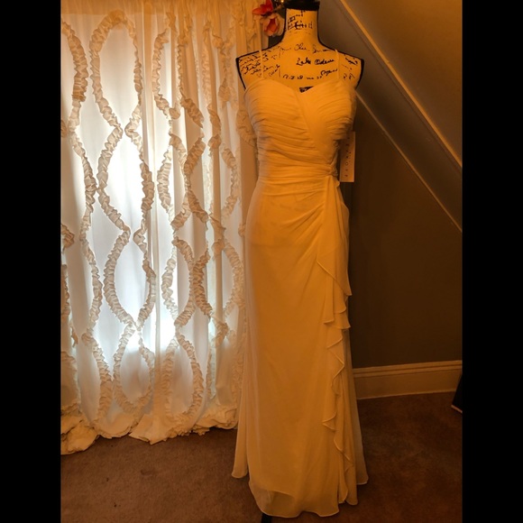 Bill Levkoff Dresses & Skirts - NWT Bill Levkoff Dress